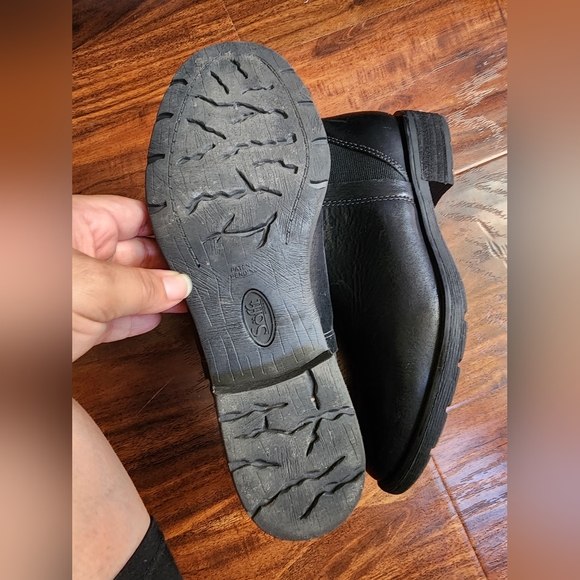 Booties - Picture 6 of 6